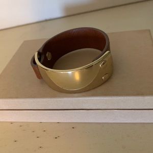 Leather Cuff - Bracelet